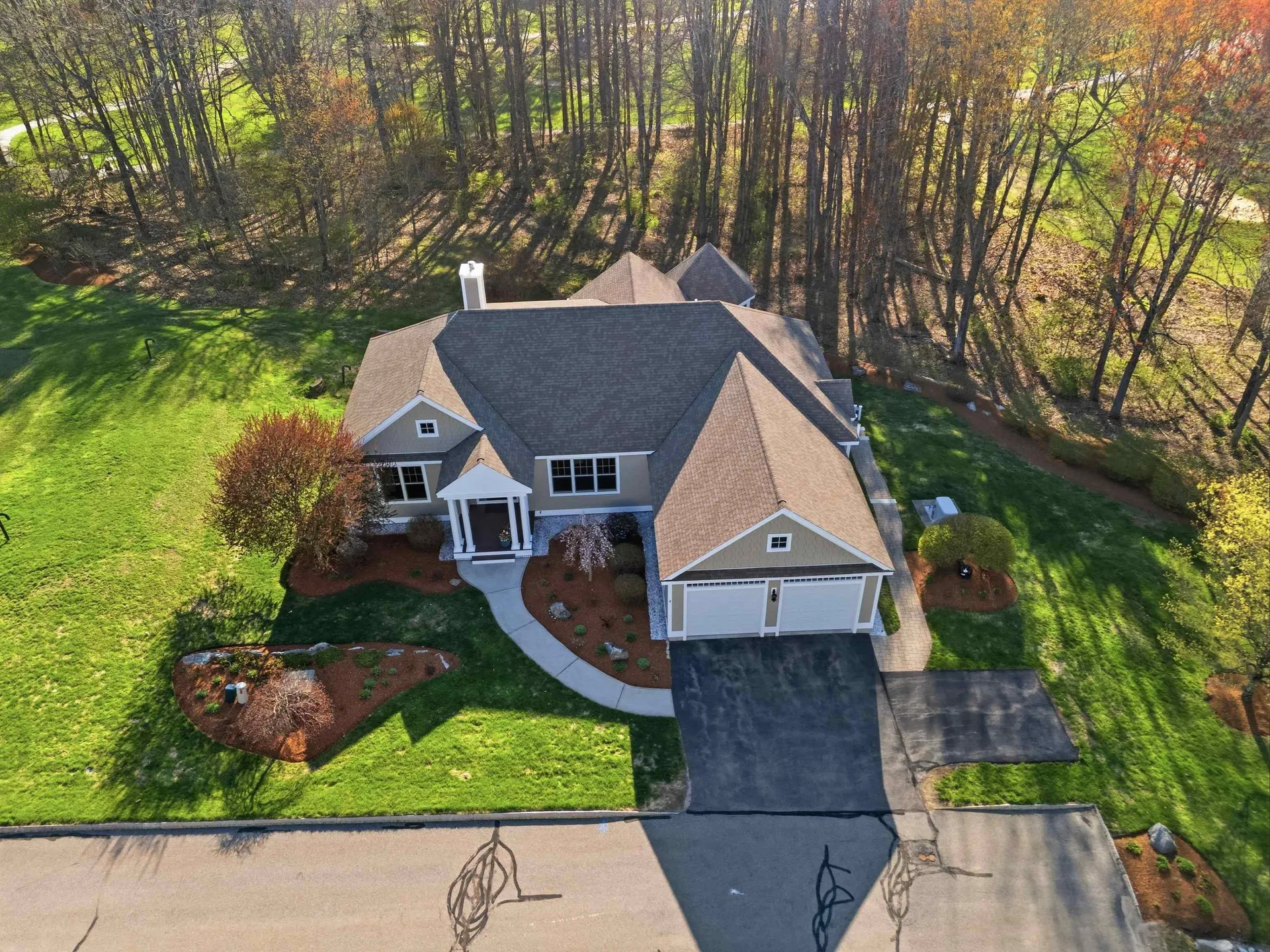 8 Marshalls Way Hollis NH 03049