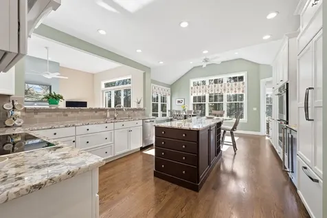 8 Marshalls Way Hollis NH 03049