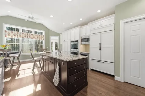 8 Marshalls Way Hollis NH 03049