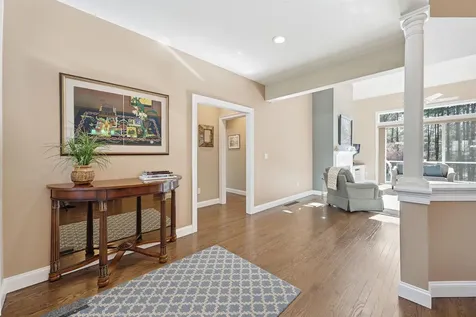 8 Marshalls Way Hollis NH 03049
