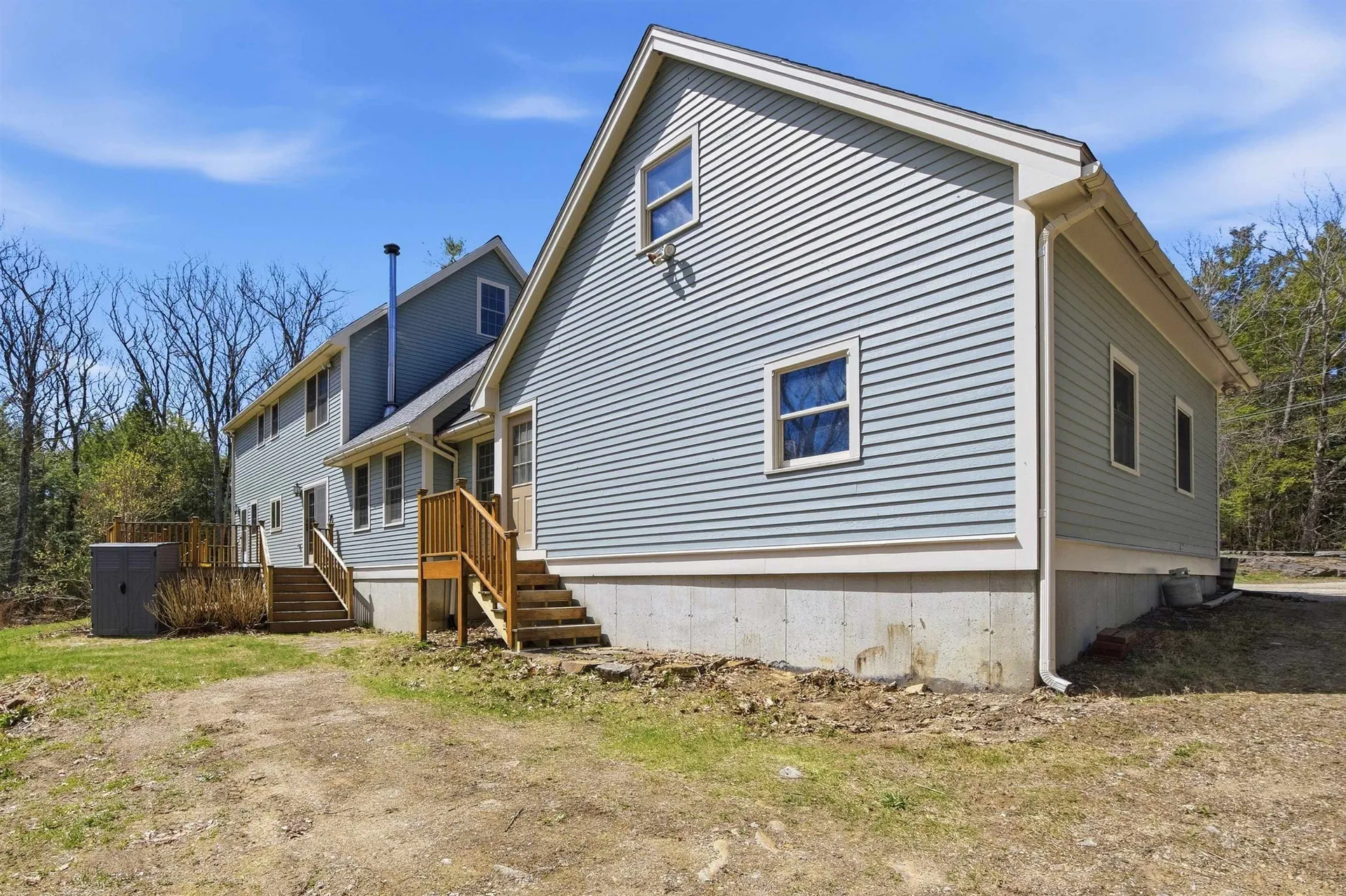 89 Old Centre Road Deerfield NH 03037