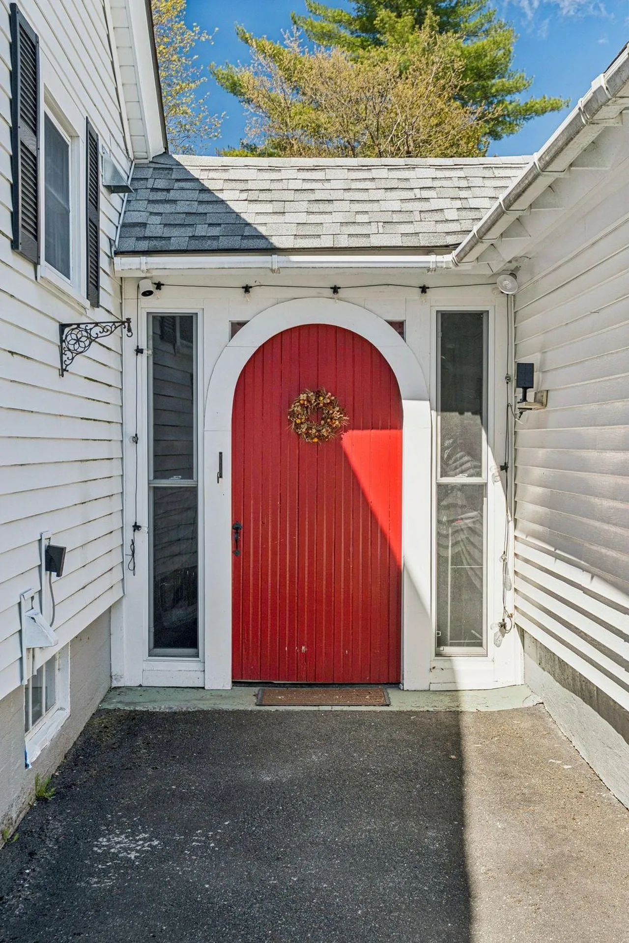 5 Jones Avenue Lebanon NH 03784