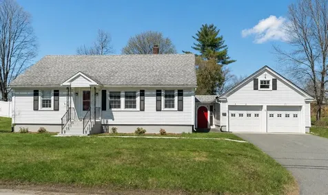 5 Jones Avenue Lebanon NH 03784