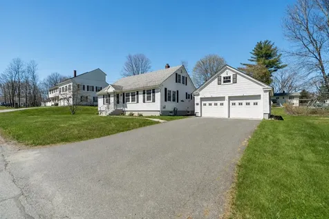 5 Jones Avenue Lebanon NH 03784