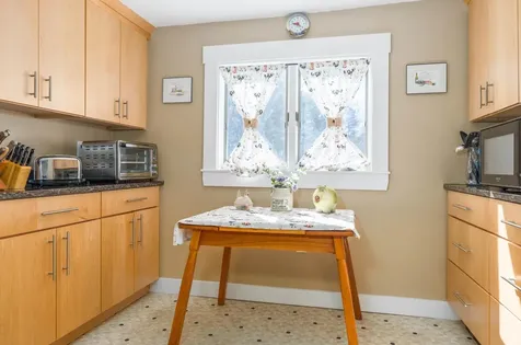 536 Middle Road Portsmouth NH 03801