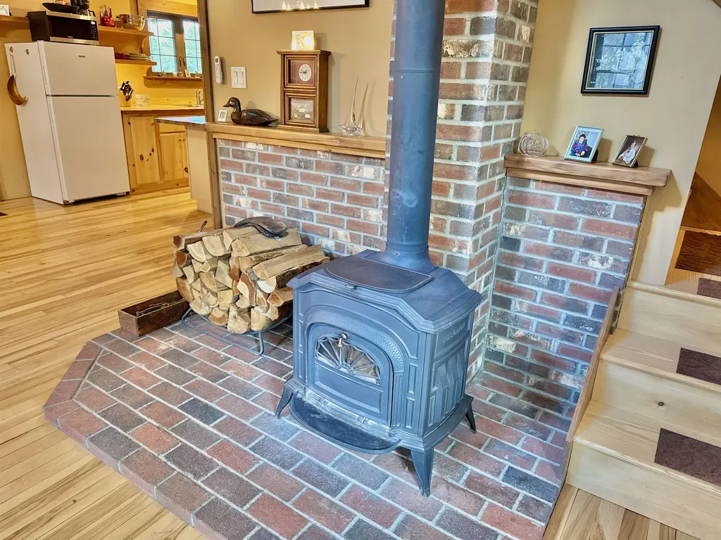 71 Grouse Lane Weathersfield VT 05151