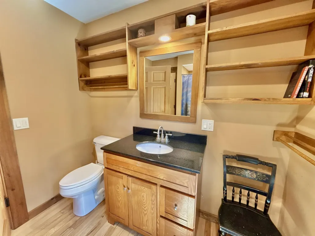 71 Grouse Lane Weathersfield VT 05151