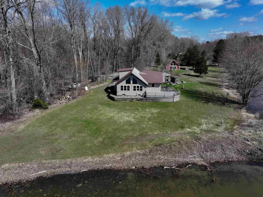352 Canal Lane North Hero VT 05474