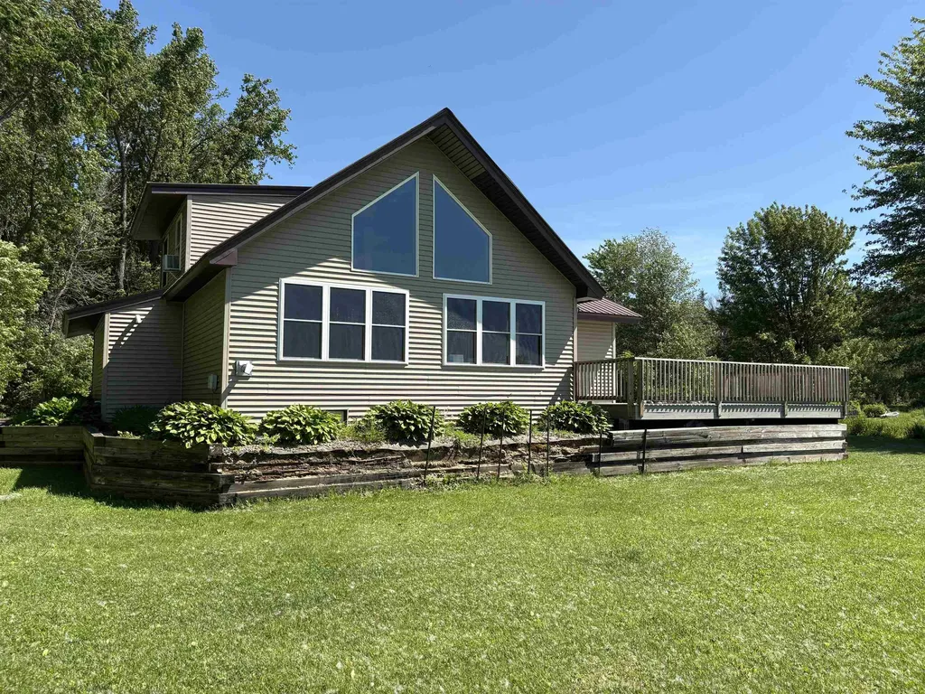 352 Canal Lane North Hero VT 05474