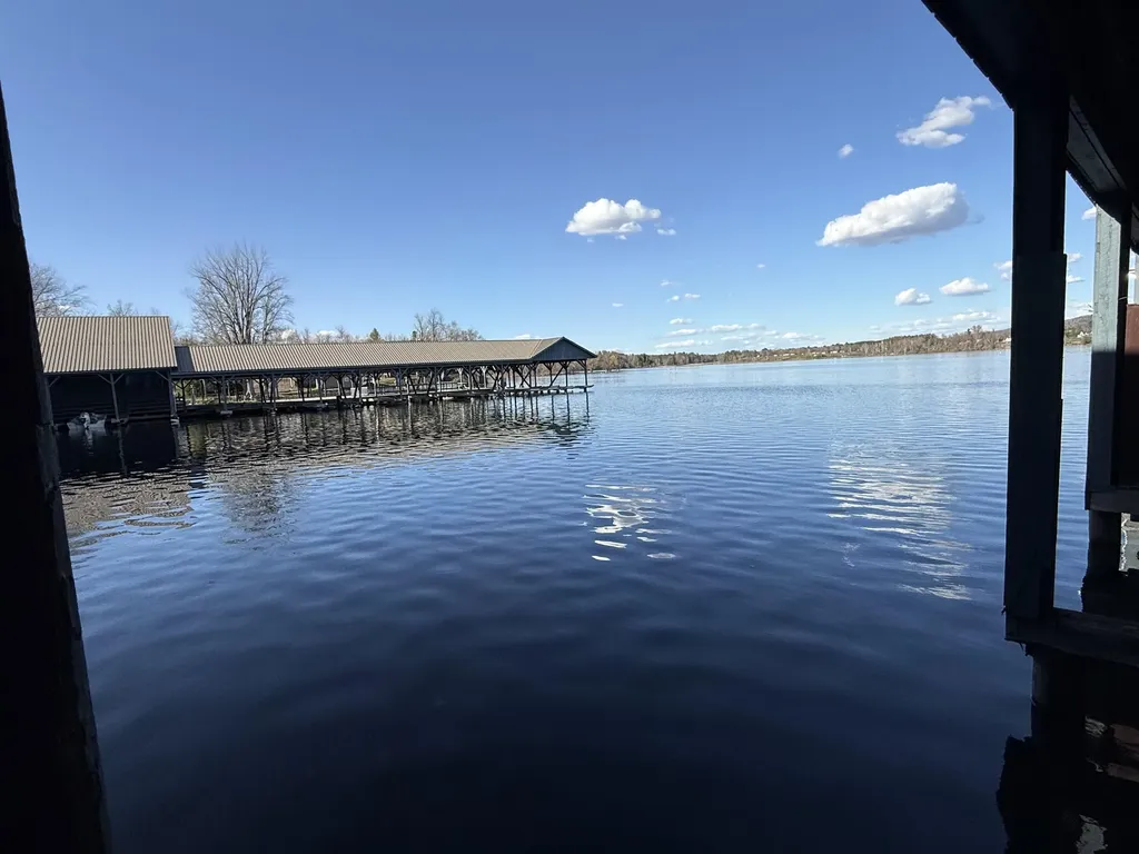 197 Farrants Point Newport City VT 05855