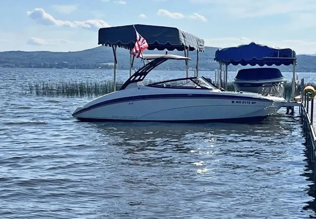 197 Farrants Point Newport City VT 05855