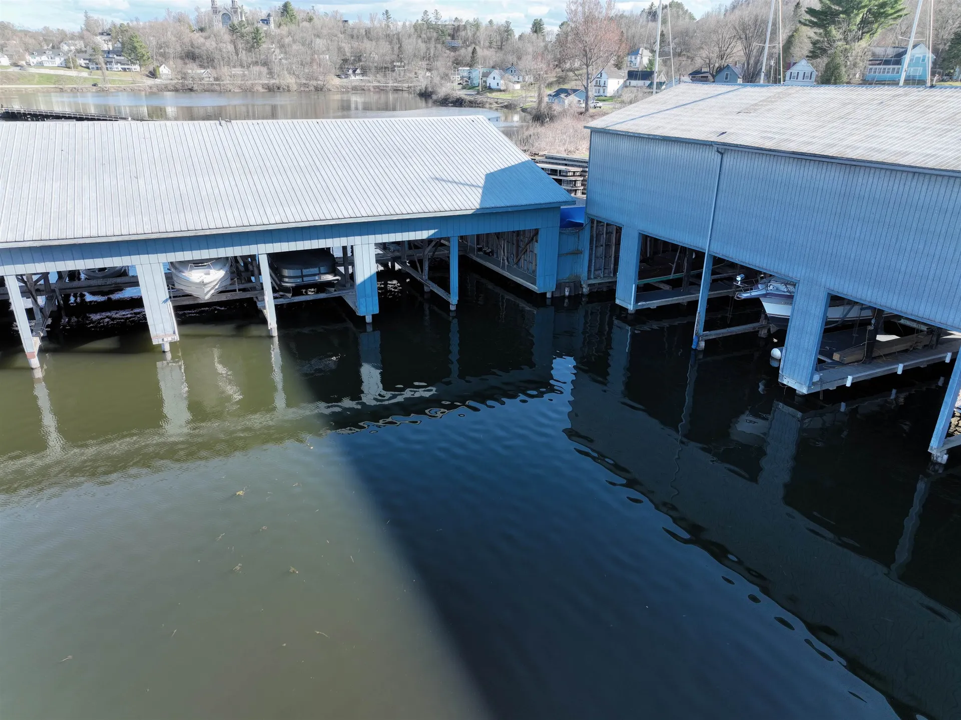 197 Farrants Point Newport City VT 05855
