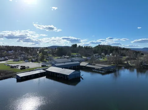 197 Farrants Point Newport City VT 05855