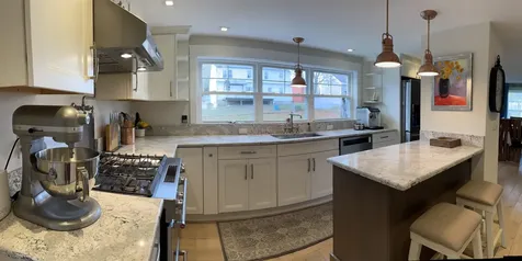 21 Leavitt Road Hampton NH 03842