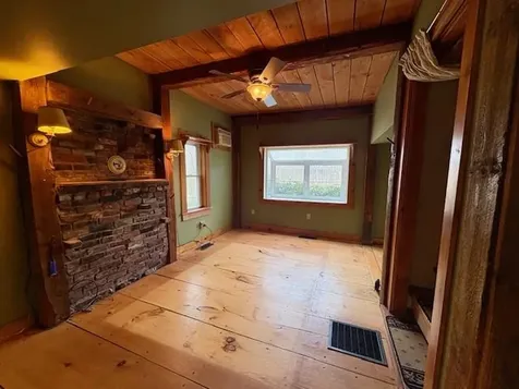 105 King Street Boscawen NH 03303