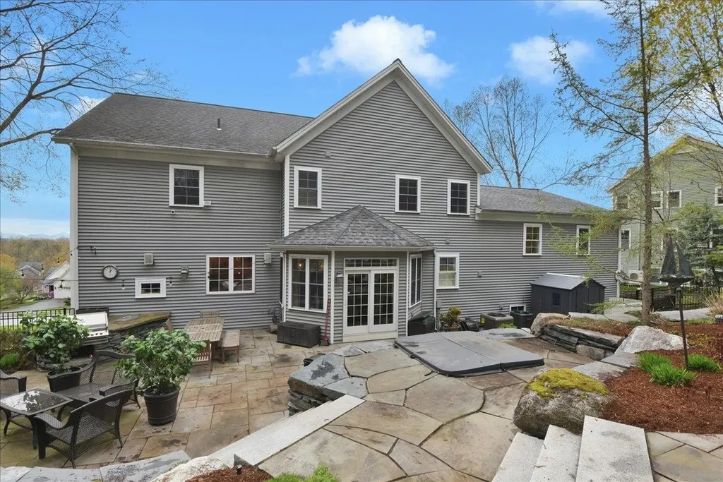 176 Boulder Hill Drive Shelburne VT 05482