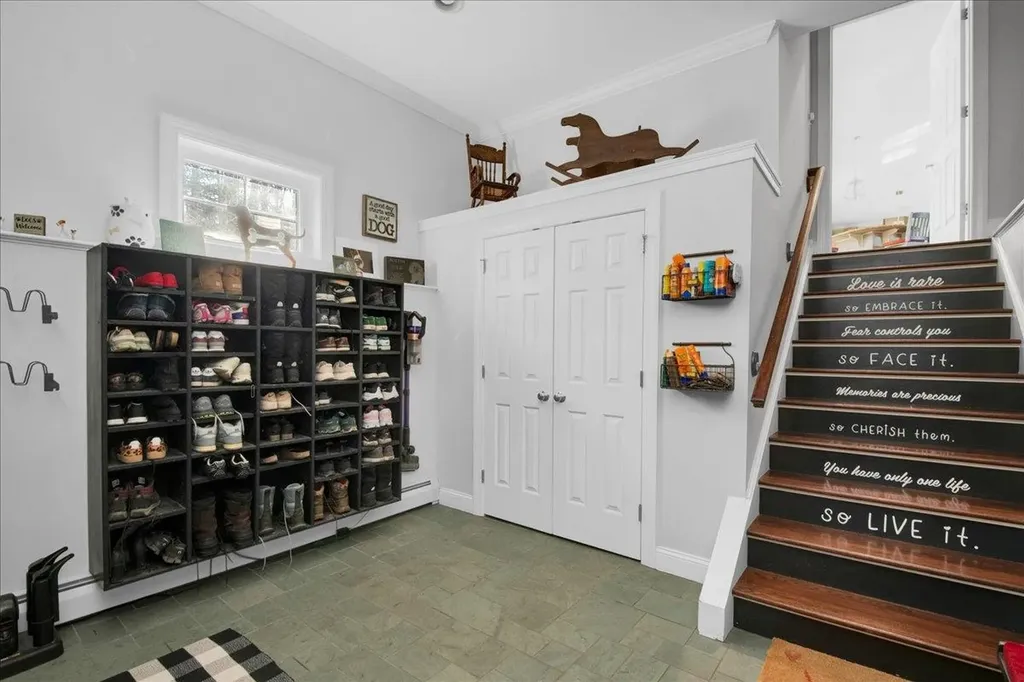 176 Boulder Hill Drive Shelburne VT 05482