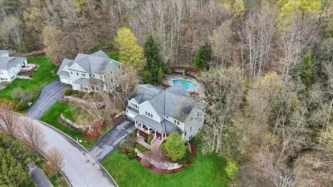 176 Boulder Hill Drive Shelburne VT 05482