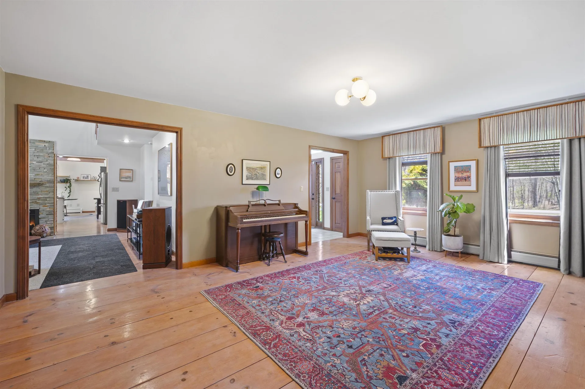 17 Madison Avenue Kingston NH 03848