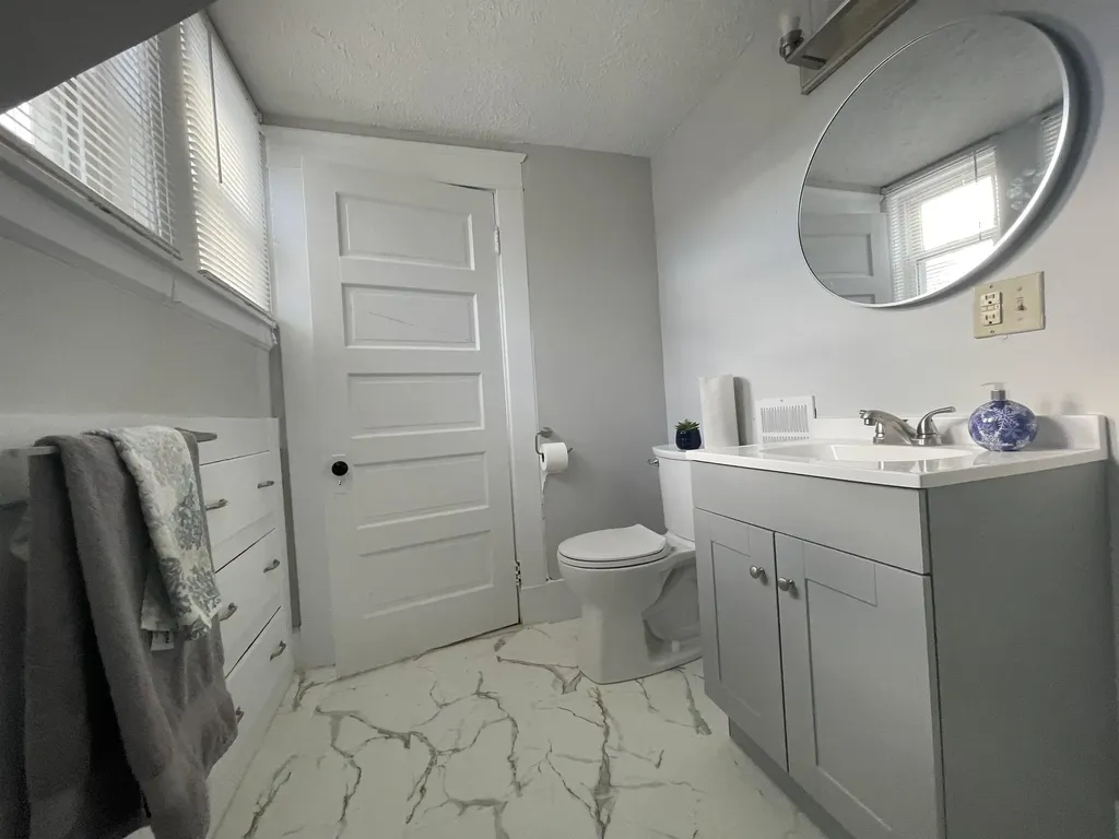 23 Chester Court Laconia NH 03246