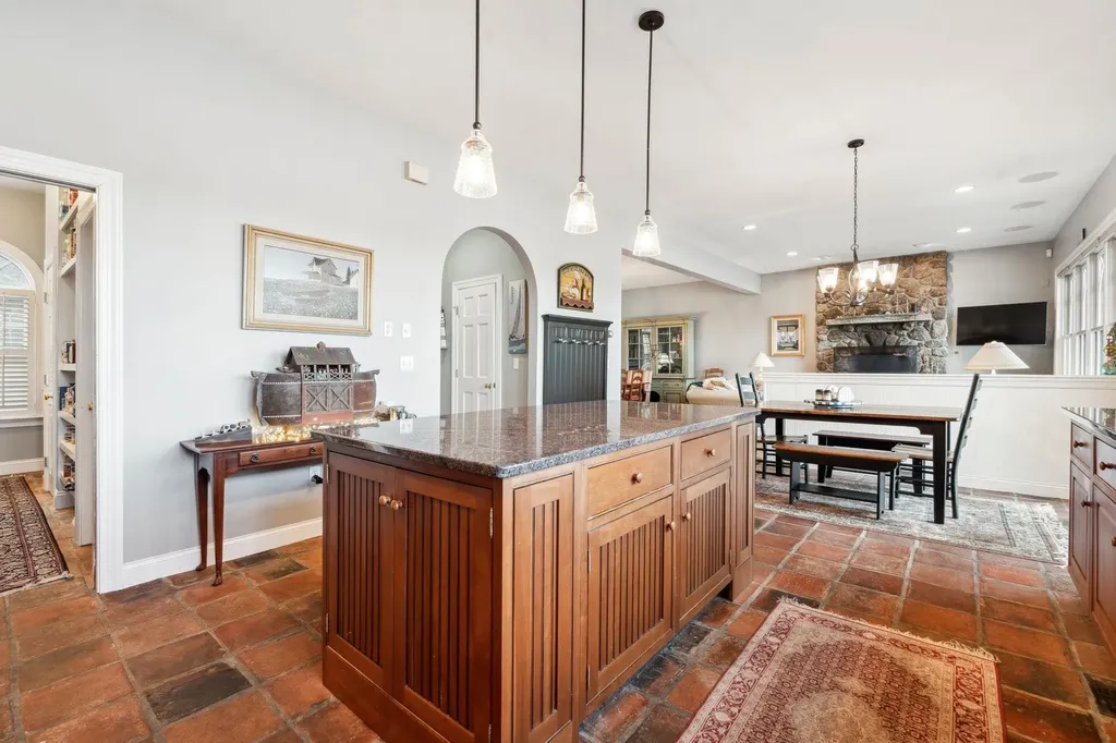78 Garnet Street Sunapee NH 03782