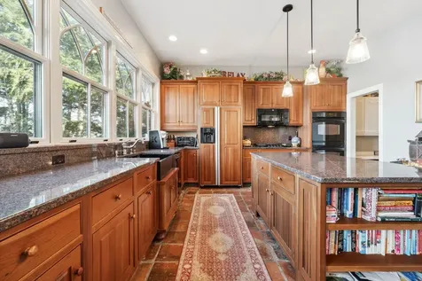 78 Garnet Street Sunapee NH 03782