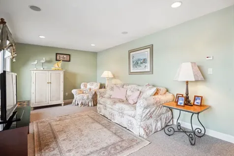 78 Garnet Street Sunapee NH 03782