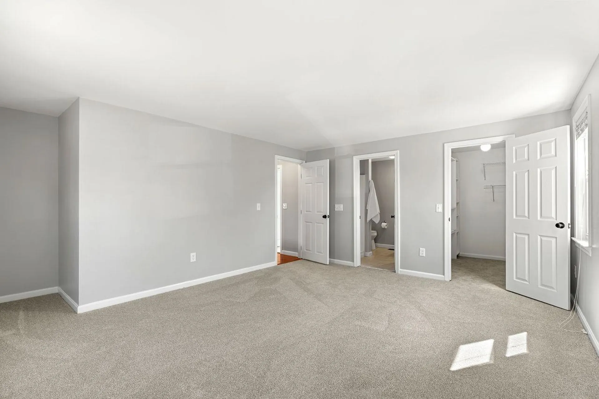 51 Macdonald Drive Nashua NH 03062