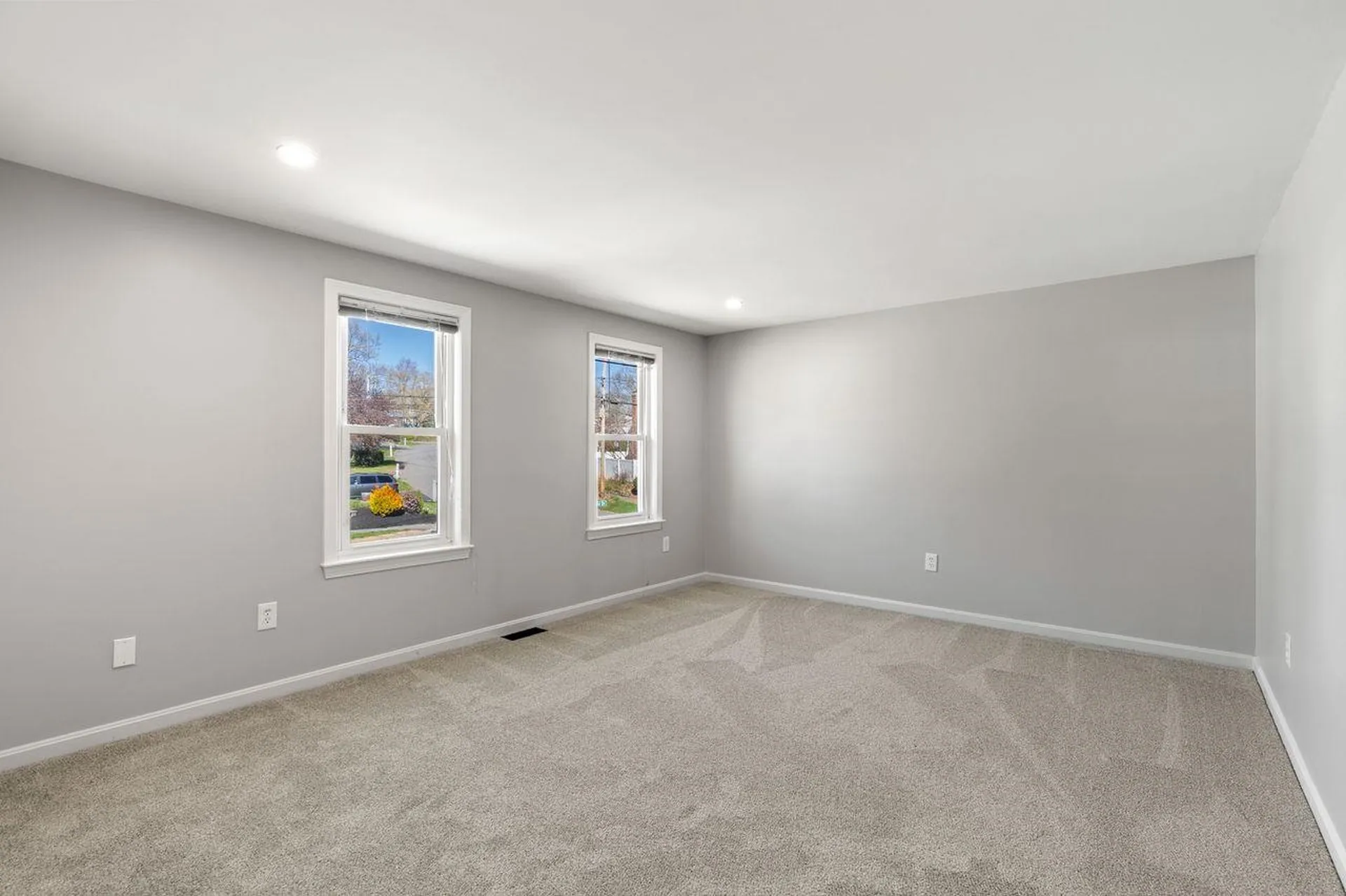51 Macdonald Drive Nashua NH 03062