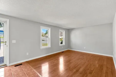 51 Macdonald Drive Nashua NH 03062