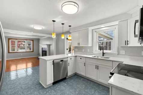 51 Macdonald Drive Nashua NH 03062