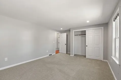51 Macdonald Drive Nashua NH 03062