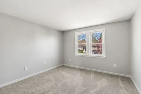 51 Macdonald Drive Nashua NH 03062