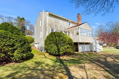 51 Macdonald Drive Nashua NH 03062