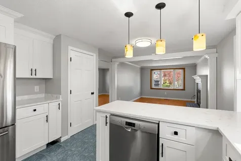 51 Macdonald Drive Nashua NH 03062