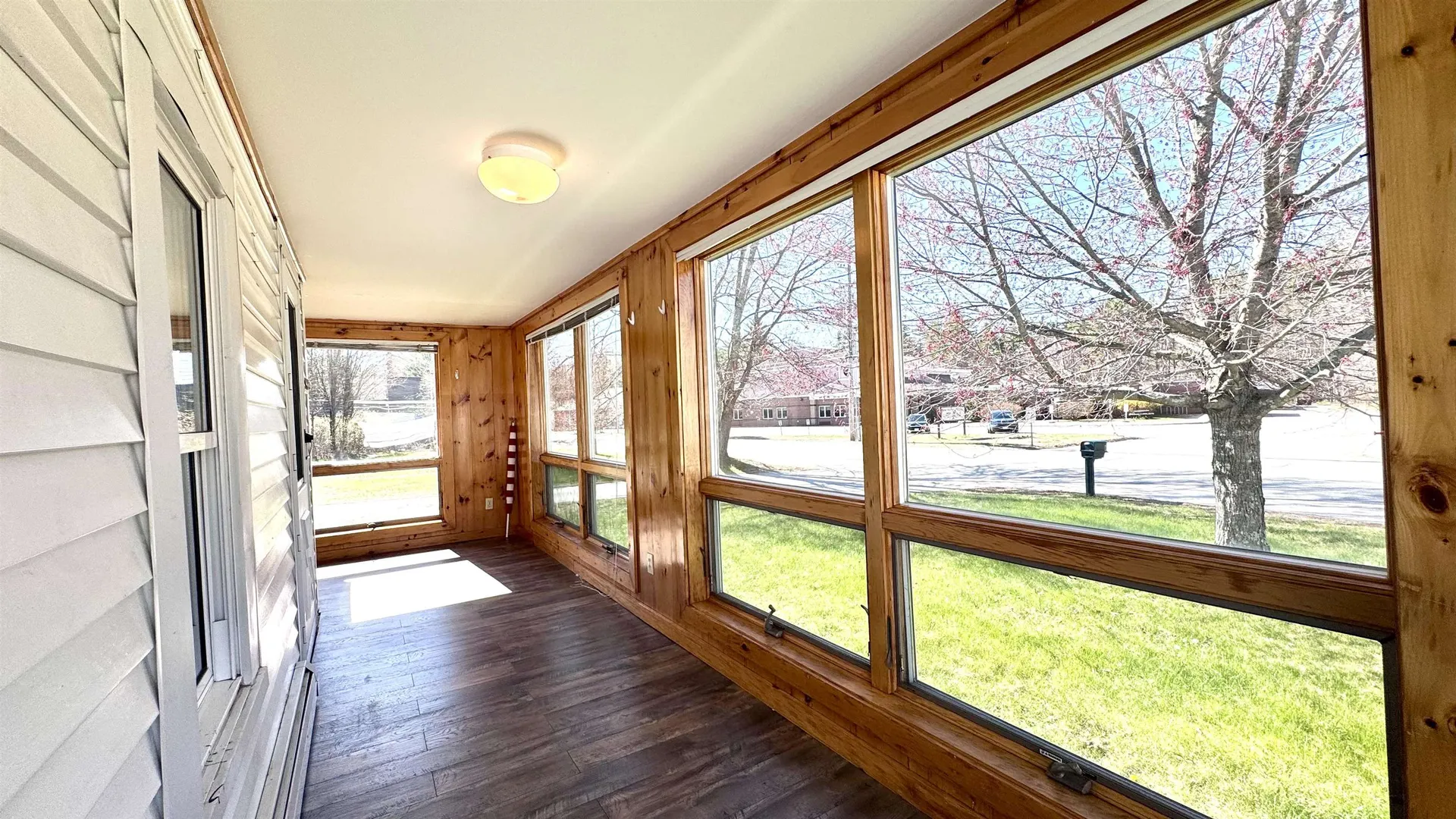 8 Old Bay Road New Durham NH 03855