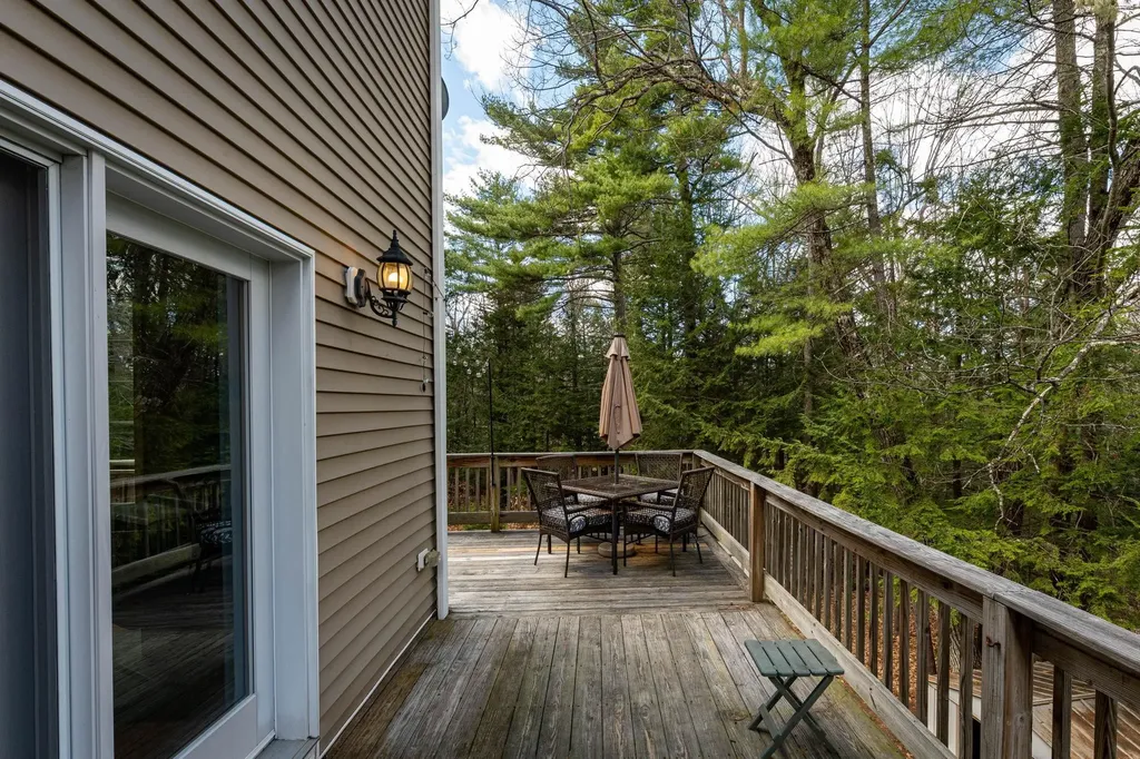 70 Landsdown Lane Conway NH 03818