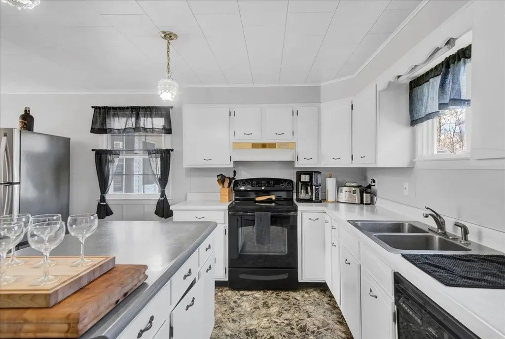 424 Lower Village Road Lowell VT 05847