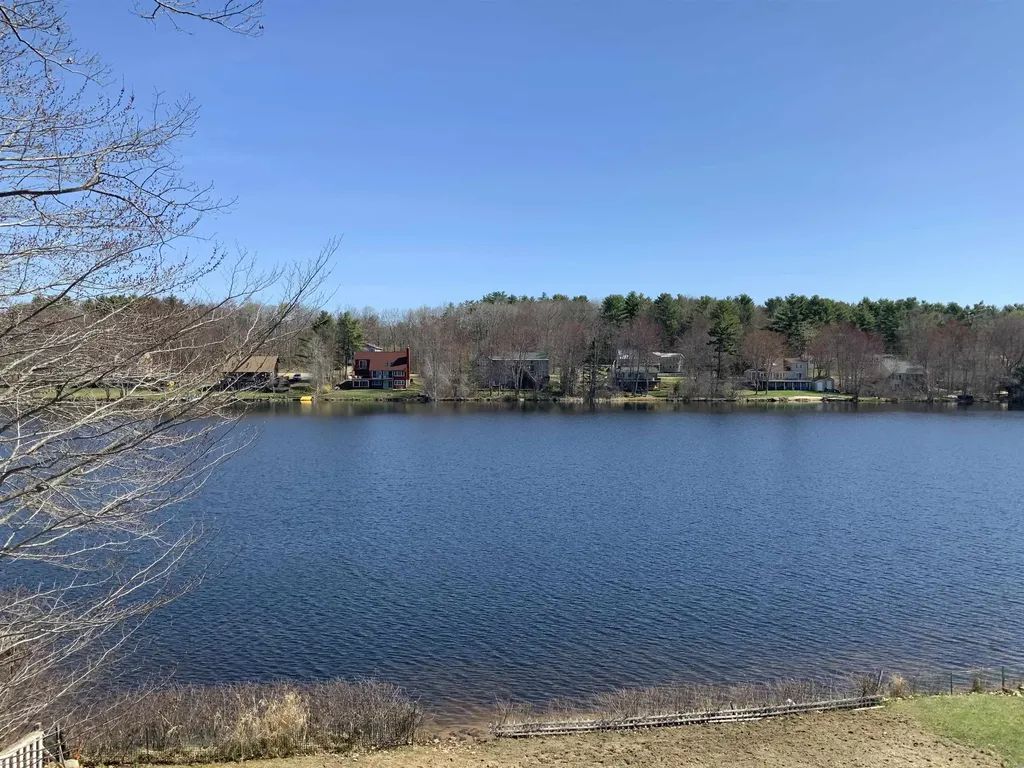 184 Varney Road Barnstead NH 03225