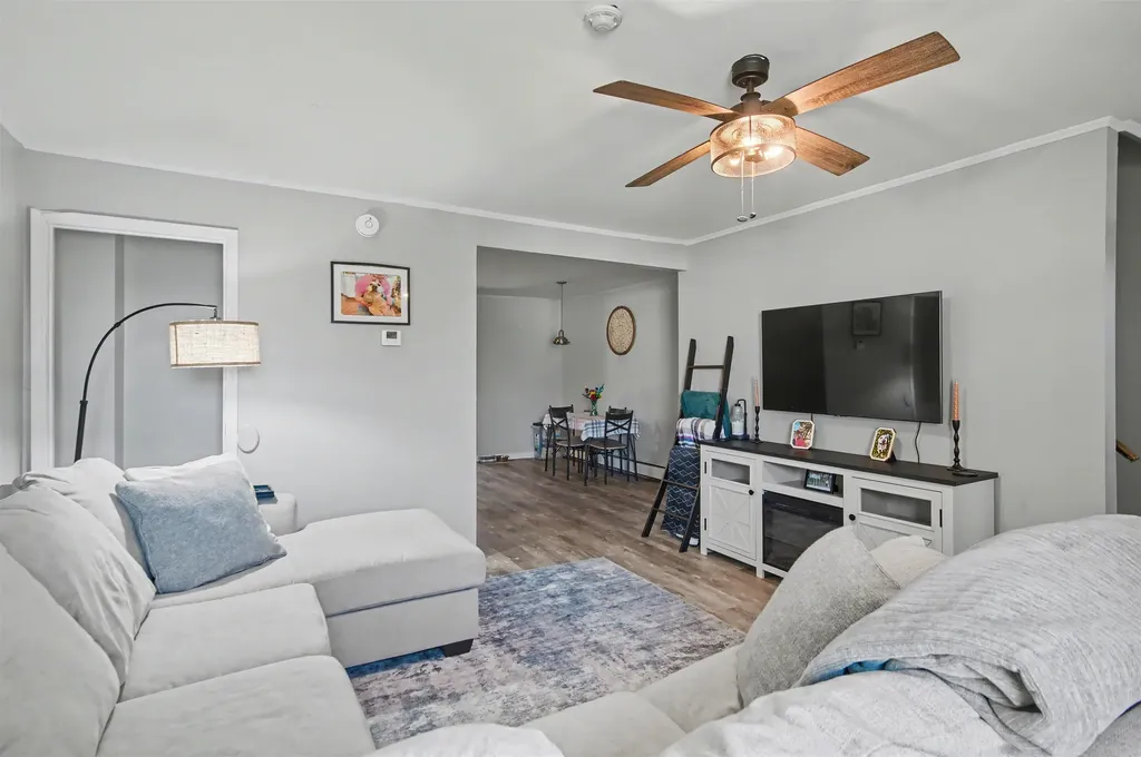 9 Cherry Tree Court St. Albans City VT 05478