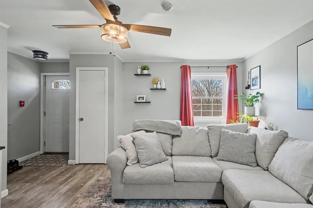 9 Cherry Tree Court St. Albans City VT 05478