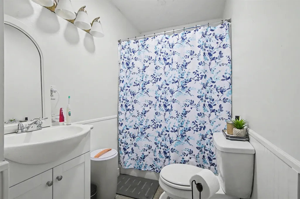 9 Cherry Tree Court St. Albans City VT 05478