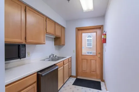 156 Main Street Ludlow VT 05149