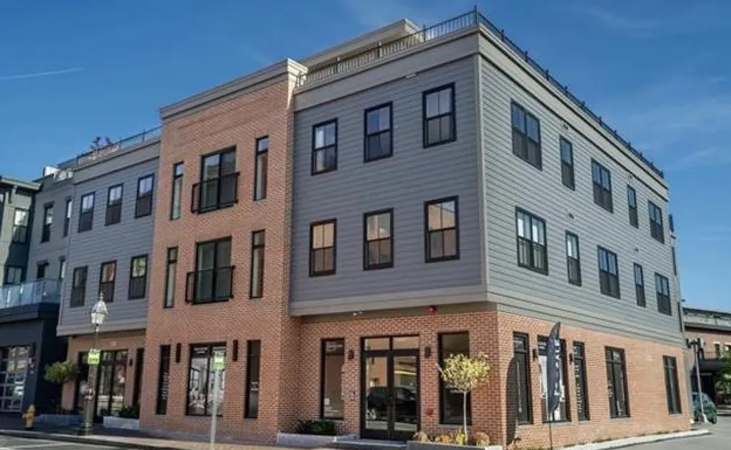 238 Deer Street Portsmouth NH 03801