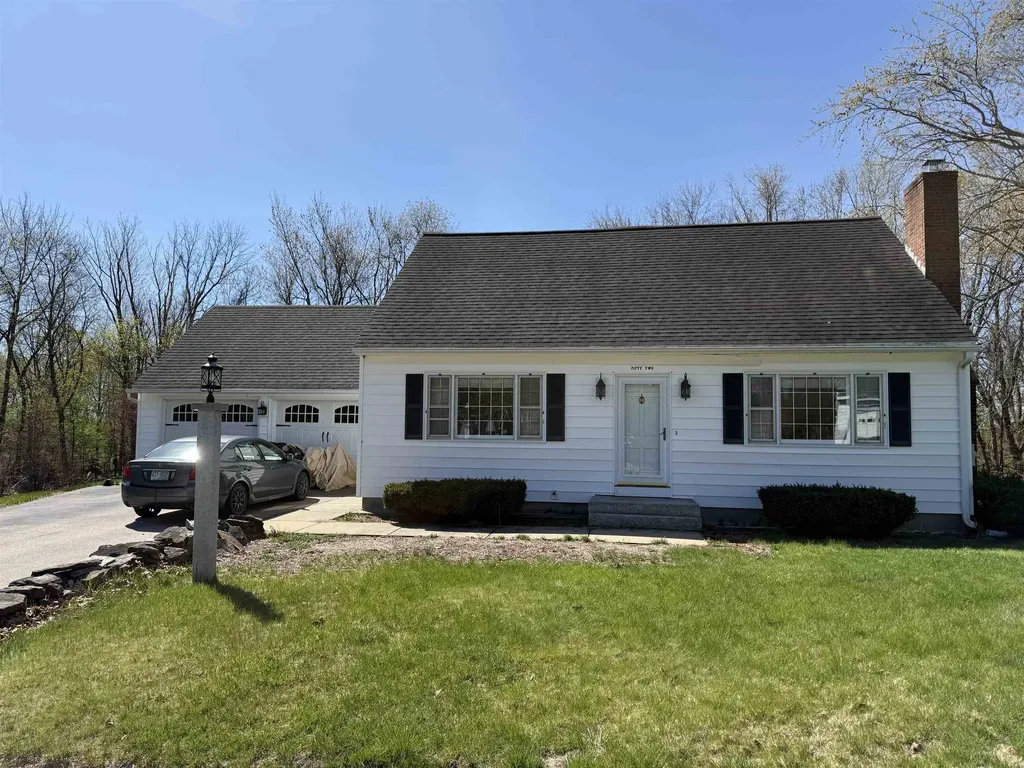 52 Shaunna Court Manchester NH 03109