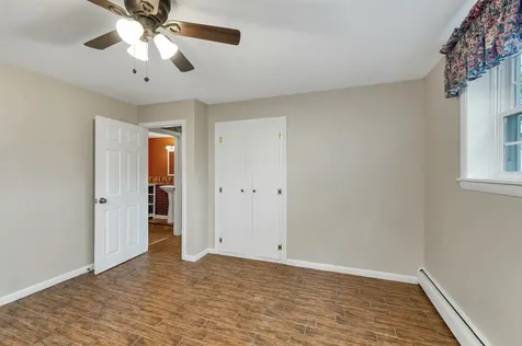 6 Castle Drive Hooksett NH 03106