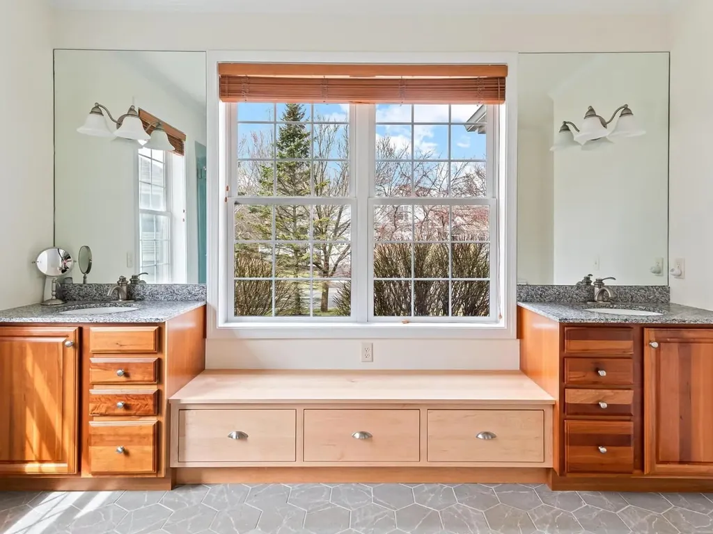 123 Economou Farm Road South Burlington VT 05403