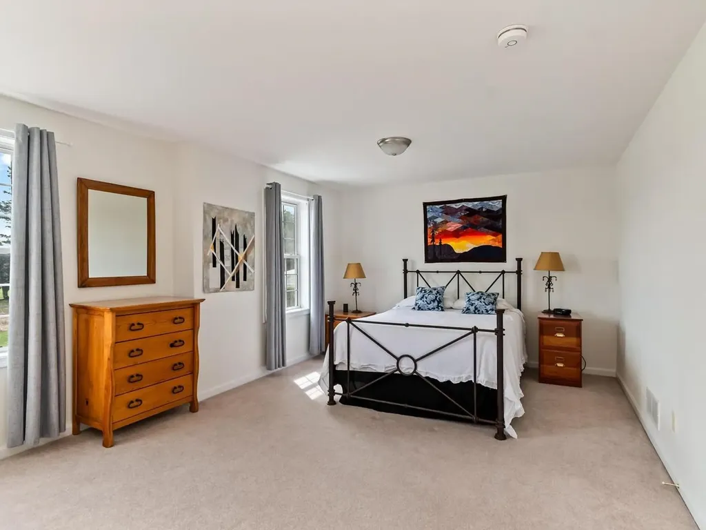 123 Economou Farm Road South Burlington VT 05403