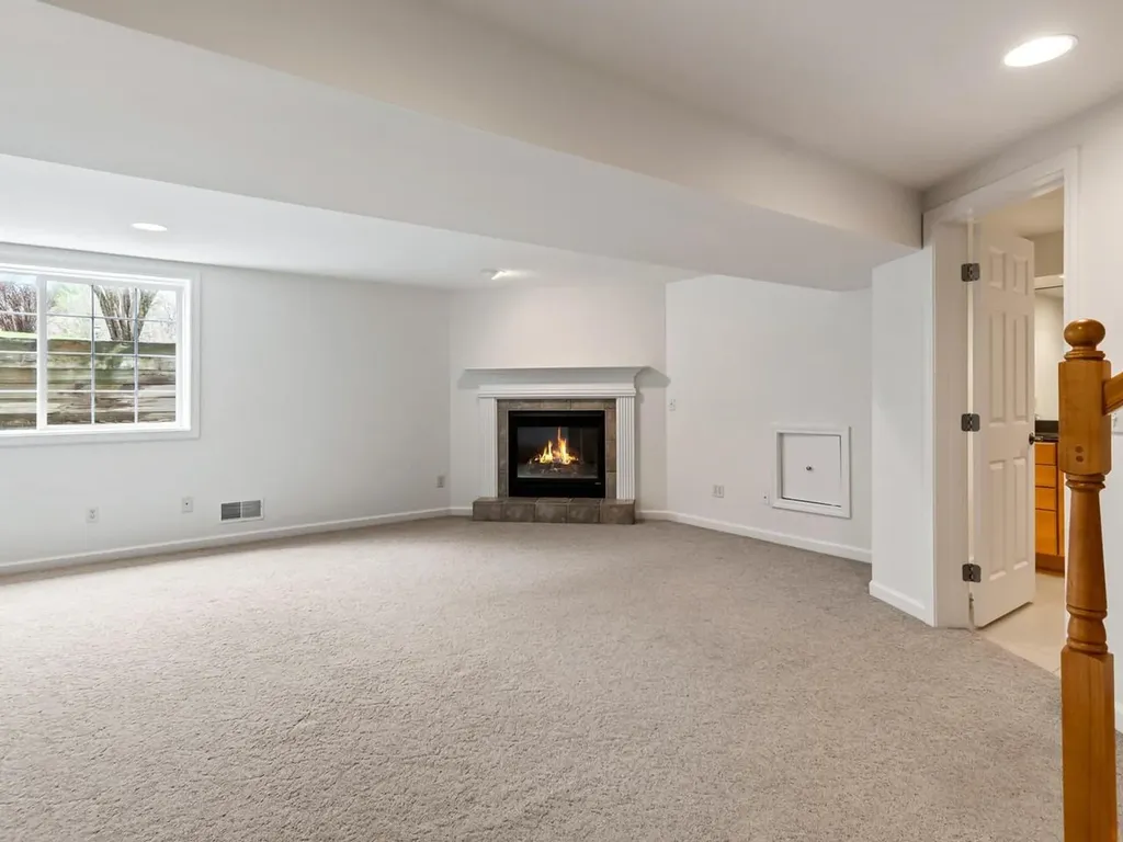 123 Economou Farm Road South Burlington VT 05403