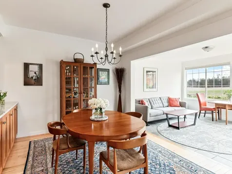 123 Economou Farm Road South Burlington VT 05403